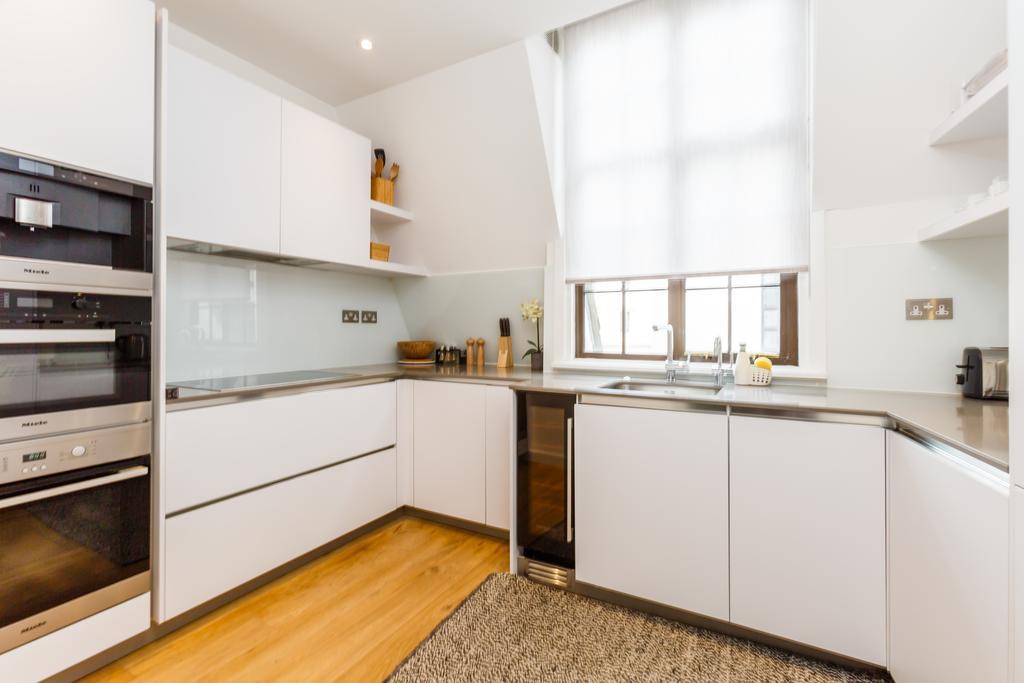 Cockspur Street, 3 Bedrooms Londra Dış mekan fotoğraf